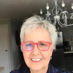 Meet your Posher, Joan